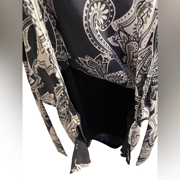 Working blouse - Picture 7 of 7